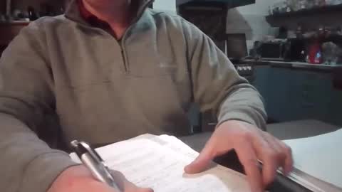 Snapshot of tiedviking chatting on 02/18/25, 01:10 tiedviking online show from 02/18/25, 01:10