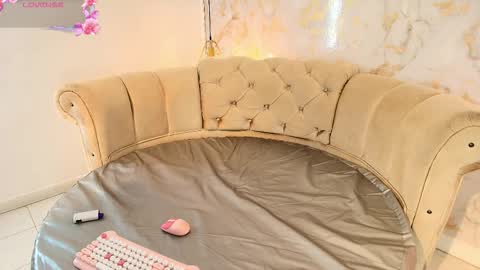 Snapshot of tifanibrown chatting on 02/03/26, 12:10 Tifani brown online show from 02/03/26, 12:10