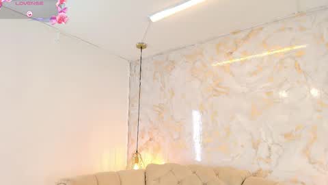 Snapshot of tifanibrown chatting on 02/07/26, 11:58 Tifani brown online show from 02/07/26, 11:58