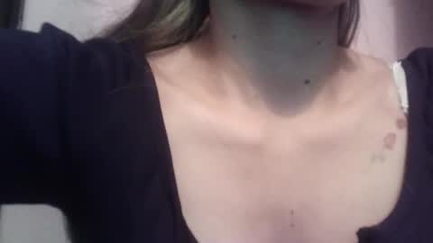 Snapshot of tifanny_a chatting on 03/06/25, 09:31 Tifanny online show from 03/06/25, 09:31