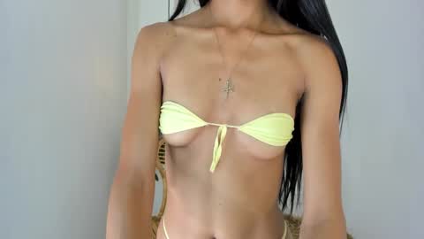 Snapshot of tifanny_eve chatting on 02/01/26, 12:26 Dani online show from 02/01/26, 12:26