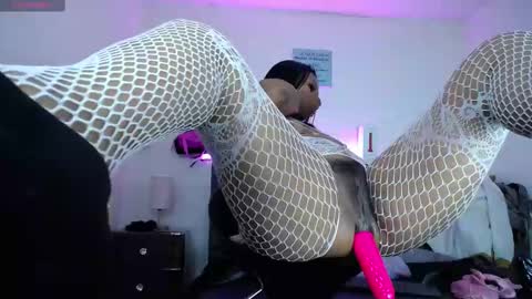 Tifanny Nails  online show from 02/15/25, 11:50