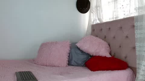 Snapshot of tifanny_squirt chatting on 01/20/25, 02:14 Tifanny online show from 01/20/25, 02:14