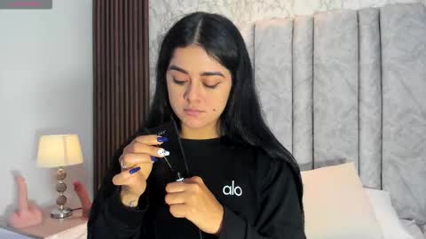 Snapshot of tifany__ross chatting on 10/20/25, 08:09 Tiff3 online show from 10/20/25, 08:09