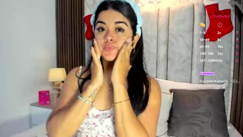 Snapshot of tifany__ross chatting on 11/30/25, 06:56 Tiff3 online show from 11/30/25, 06:56