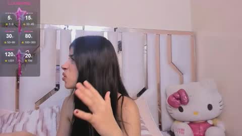 Snapshot of tifany_chill chatting on 12/20/25, 06:59 online show from 12/20/25, 06:59