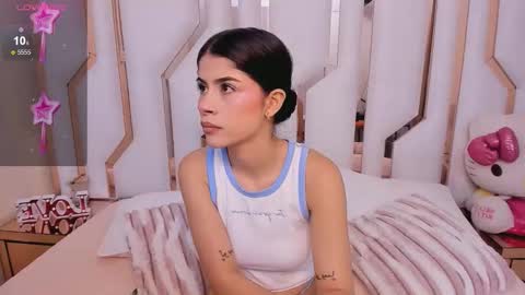 Snapshot of tifany_chill chatting on 12/22/25, 06:05 online show from 12/22/25, 06:05