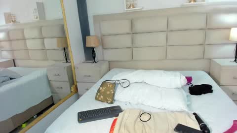 Snapshot of tifanytaylor1_ chatting on 02/22/25, 08:50 TIFF online show from 02/22/25, 08:50