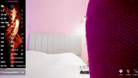 Snapshot of tiffani__love chatting on 12/21/24, 05:29 Tiffany online show from 12/21/24, 05:29