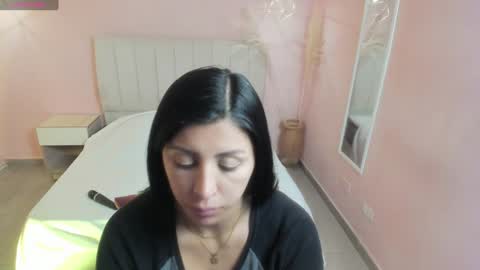 Snapshot of tiffani__love chatting on 02/05/25, 11:55 Tiffany online show from 02/05/25, 11:55