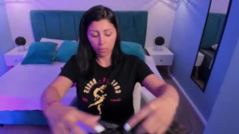 Snapshot of tiffani__love chatting on 02/26/25, 12:36 Tiffany online show from 02/26/25, 12:36