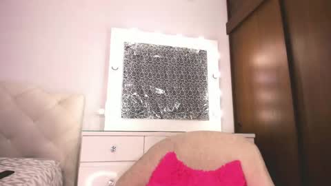 Tiff online show from 02/28/25, 02:20