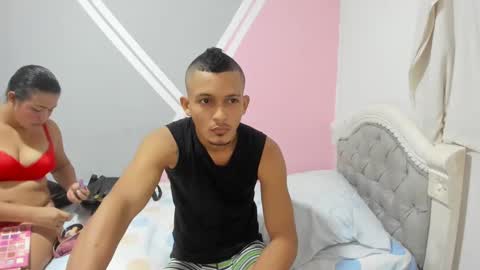 Snapshot of tiffany_and_leunam chatting on 12/05/24, 01:58 tiffany_and_leunam online show from 12/05/24, 01:58