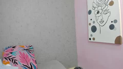 tiffany_mendez online show from 10/16/25, 12:06