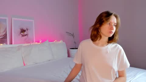 tiffany_roy online show from 12/18/24, 03:26