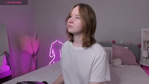 tiffany_roy online show from 01/26/25, 02:14