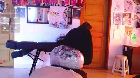 Tiffany 21 and Andy 32  online show from 10/21/25, 03:24