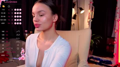 Tiffany online show from 01/11/26, 11:48