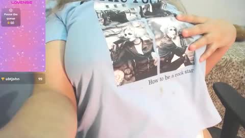 Snapshot of tiffany_teressa chatting on 03/01/25, 07:59 tiffany theressa online show from 03/01/25, 07:59