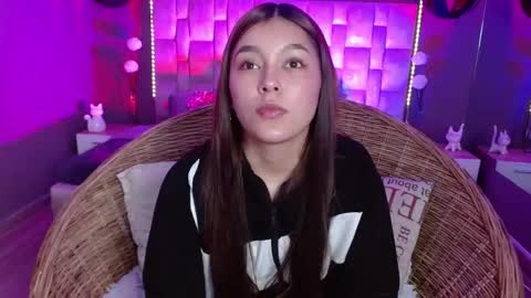 Tiffany  online show from 04/11/26, 07:40