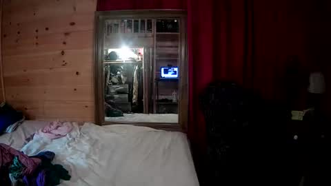 Snapshot of tiffanycase384727 chatting on 11/18/25, 08:08 tiffanycase384727 online show from 11/18/25, 08:08