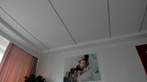 Tiffany Houston online show from 01/06/25, 08:24