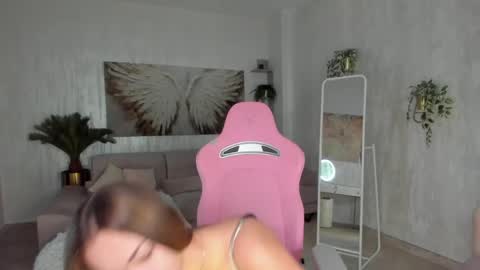 Tiffany Houston online show from 05/23/26, 05:56