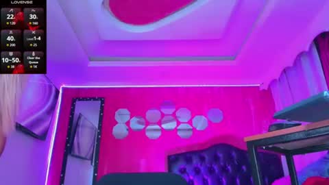 tiffanymackensyy69 online show from 07/17/26, 12:17