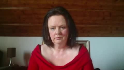 Snapshot of tiffanymature chatting on 09/26/25, 09:02 TiffanyMature online show from 09/26/25, 09:02