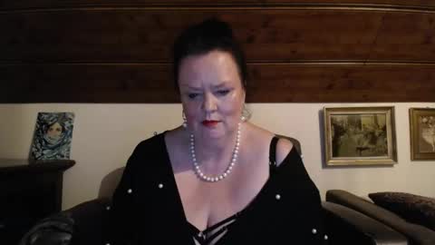 TiffanyMature online show from 04/24/26, 09:39