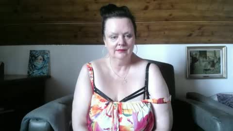 TiffanyMature online show from 05/09/26, 02:55