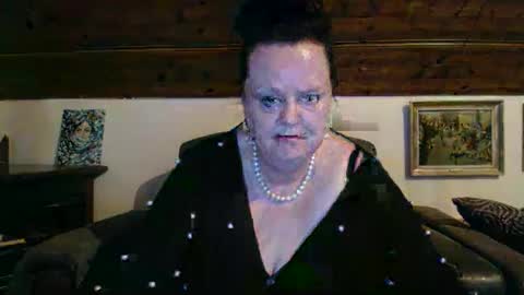 TiffanyMature online show from 05/14/26, 06:26