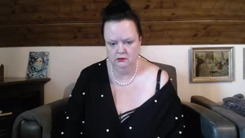 TiffanyMature online show from 05/15/26, 07:37