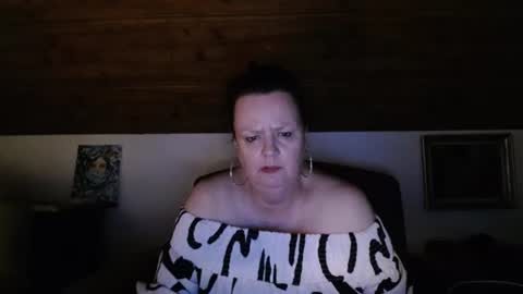 TiffanyMature online show from 07/28/26, 06:20