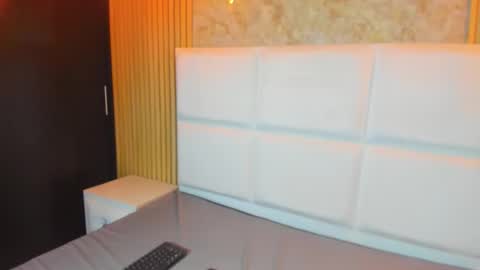 Snapshot of tiffanymonrow chatting on 02/14/26, 11:18 TiffanyMonrow online show from 02/14/26, 11:18