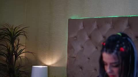 Snapshot of tiffanytrinity chatting on 10/14/25, 06:25 Tiffany online show from 10/14/25, 06:25