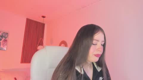 Tiffany online show from 11/21/25, 11:31