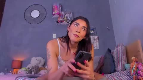 Snapshot of tiffbeautiful chatting on 11/08/25, 07:52 online show from 11/08/25, 07:52