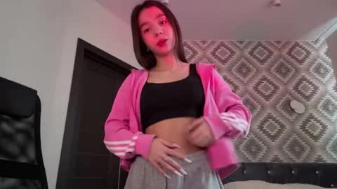 Tiffany online show from 01/12/26, 08:41