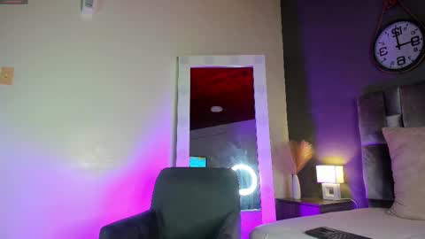 Tiffany  online show from 03/02/25, 11:39