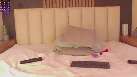 Tiffany  online show from 03/03/25, 11:35