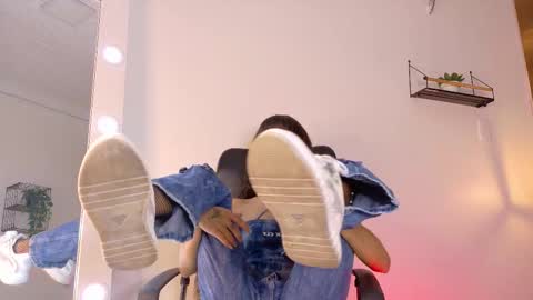 Tiffany  online show from 09/26/25, 02:48