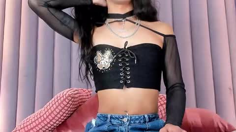 Tiffany  online show from 09/27/25, 07:41