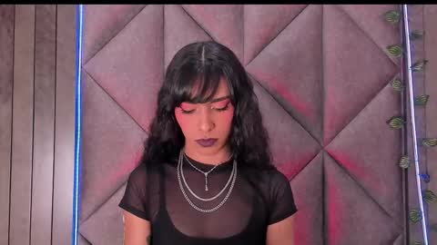 Tiffany  online show from 10/24/25, 08:49