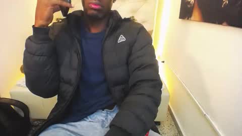 Tigga Sall online show from 10/23/25, 02:55