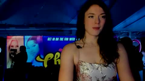 Snapshot of tiggerrosey chatting on 02/01/25, 02:37 All my Links online show from 02/01/25, 02:37