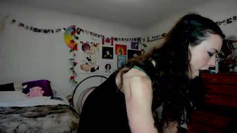 Snapshot of tiggerrosey chatting on 03/11/25, 11:59 All my Links online show from 03/11/25, 11:59