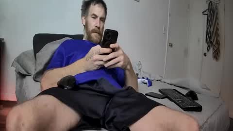 Snapshot of tiggity19 chatting on 07/05/26, 06:31 Tiggity23 come stroke my 9 cock with ne online show from 07/05/26, 06:31