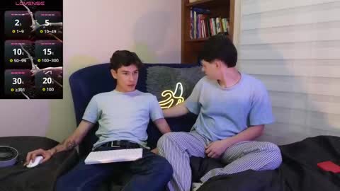 Snapshot of tightncuteass chatting on 05/17/26, 12:19 Camilo online show from 05/17/26, 12:19