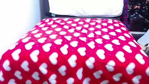 Tila online show from 07/03/26, 01:01